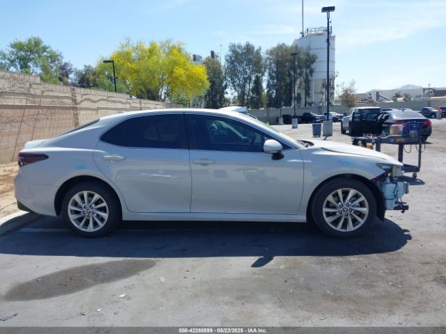 4T1R11AK2PU137062 Toyota CAMRY LE