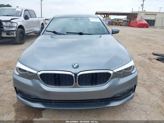 WBAJA5C50JG898434 BMW 530I