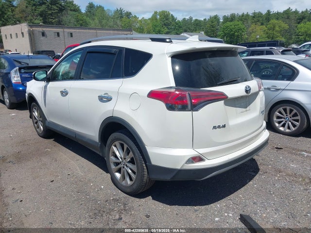 Toyota 2ar-fe 2017 2T3DFREV0HW556373 Image 3