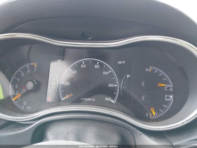 1C4RJFAG6JC335606 Jeep Grand Cherokee Laredo E 4x4