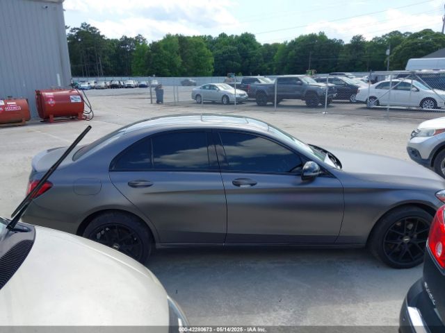 55SWF8EB6KU298297 Mercedes-Benz C 300 4matic