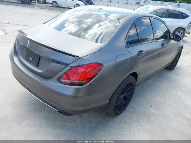 55SWF8EB6KU298297 Mercedes-Benz C 300 4matic