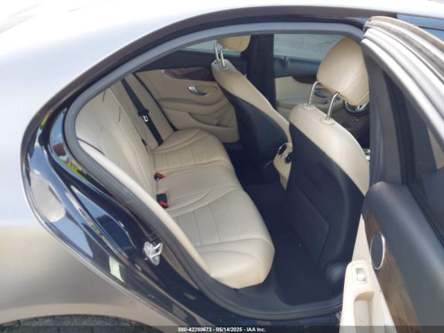 55SWF8EB6KU298297 Mercedes-Benz C 300 4matic