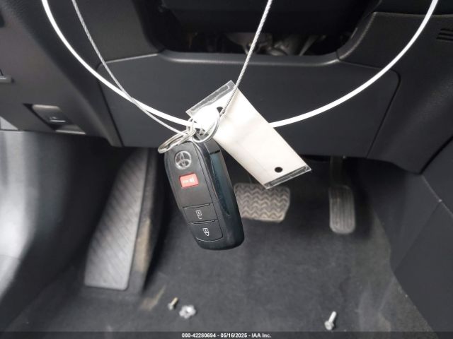 2024 TOYOTA COROLLA CROSS HYBRID 7MUFBABG7RV032335 Photo 10