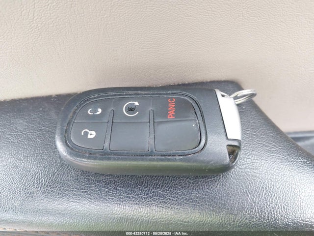 1C4PJMDB7HW636731 Jeep 2017