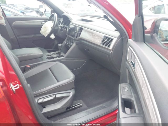 2020 VOLKSWAGEN ATLAS CROSS SPORT 1V21E2CA8LC209638 Photo 4
