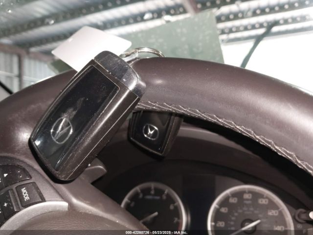 19UDE2F38KA014016 Acura Ilx Standard