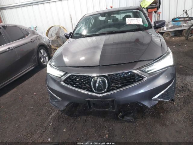 19UDE2F38KA014016 Acura Ilx Standard