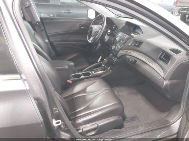 19UDE2F38KA014016 Acura Ilx Standard