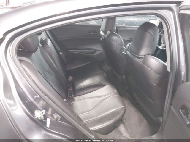 19UDE2F38KA014016 Acura Ilx Standard