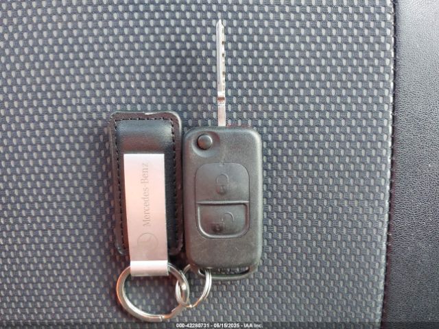 8BRPE7CD2JE156342 Mercedes-Benz Sprinter 2500 Standard Roof V6