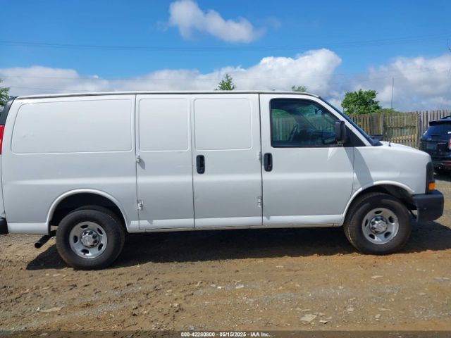 1GCWGAFF6H1147484 Chevrolet Express 2500 Work Van