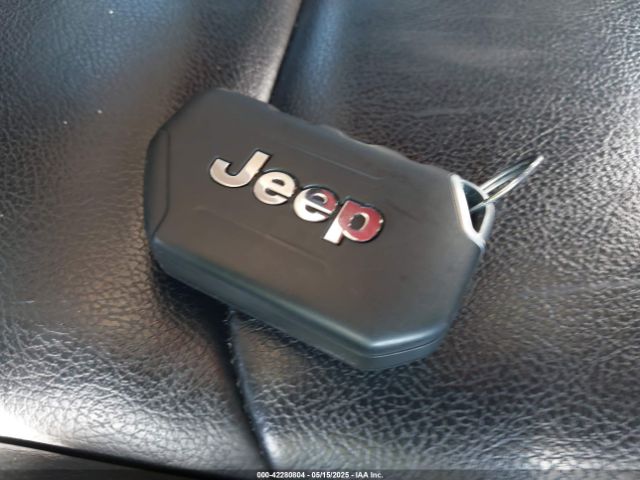 1C4JJXSJ9MW774508 Jeep Wrangler Unlimited Rubicon 392 4x4