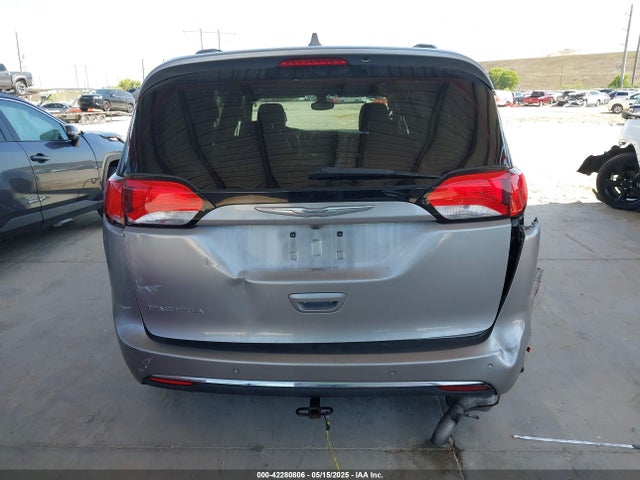 2C4RC1BGXHR529987 Chrysler Pacifica Touring-l