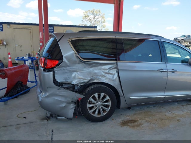 2C4RC1BGXHR529987 Chrysler Pacifica Touring-l