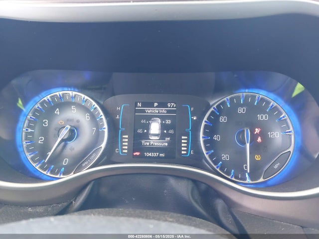 2C4RC1BGXHR529987 Chrysler Pacifica Touring-l