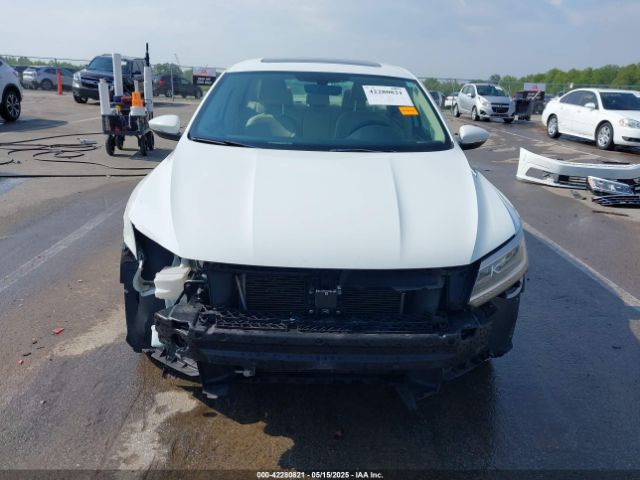 1VWCT7A37GC066119 Volkswagen Passat 1.8t Sel