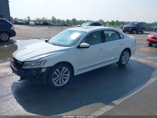1VWCT7A37GC066119 Volkswagen Passat 1.8t Sel