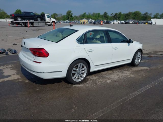 1VWCT7A37GC066119 Volkswagen Passat 1.8t Sel