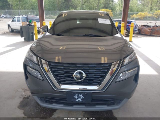 5N1AT3BB7MC766240 Nissan Rogue Sv Intelligent Awd