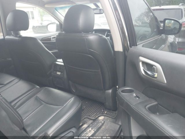 5N1AR2MM6EC701890 Nissan Pathfinder Sl