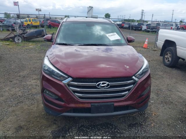 KM8J33A28GU056117 Hyundai Tucson Limited