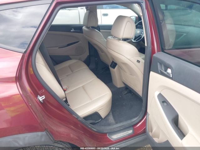 KM8J33A28GU056117 Hyundai Tucson Limited