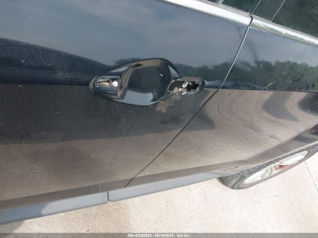 2GNALBEK1E6166762 Chevrolet EQUINOX 1LT