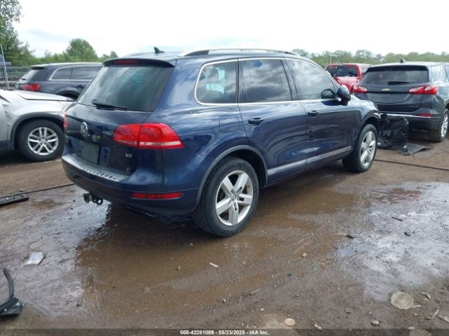2011 VOLKSWAGEN TOUAREG WVGFF9BP0BD002958 Photo 3