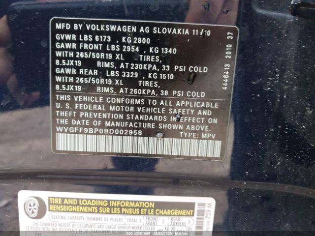2011 VOLKSWAGEN TOUAREG WVGFF9BP0BD002958 Photo 8