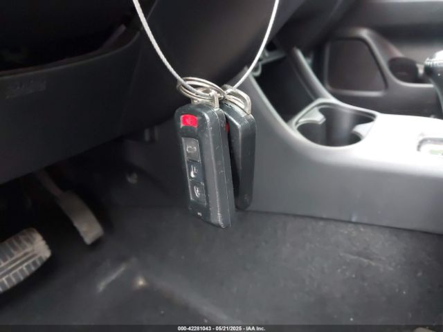 JA4AD3A37EZ015188 Mitsubishi Outlander Se
