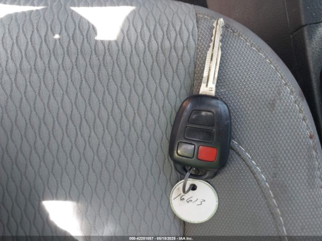 2T1BURHE2GC517396 Toyota COROLLA LE