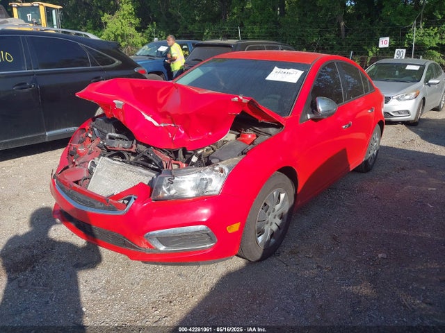 1G1PA5SH4F7132229 Chevrolet Cruze Ls Auto
