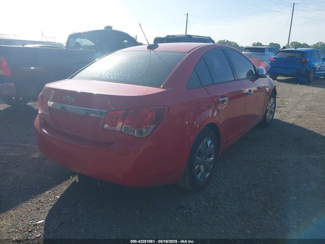 1G1PA5SH4F7132229 Chevrolet Cruze Ls Auto