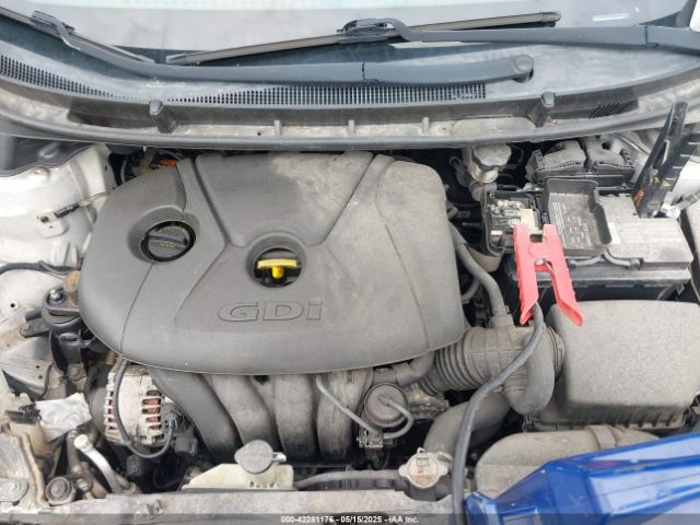 KMHD35LH7GU268968 Hyundai ELANTRA GT