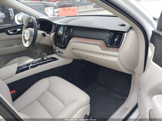 YV4H60DZ8N1033952 Volvo Xc60 Recharge Plug-in Hybrid T8 Inscription Expression Extended Range