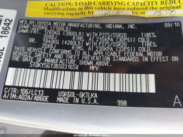 2011 TOYOTA SEQUOIA 5TDKY5G13BS031658 Photo 8