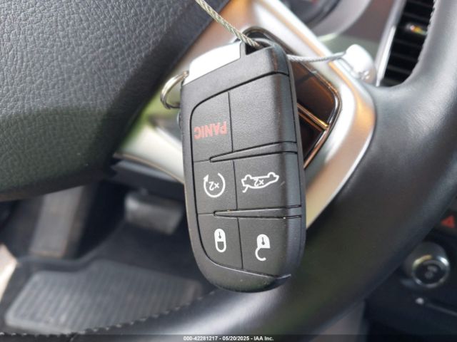 2C3CDXCT4EH337763 Dodge Charger Road/track