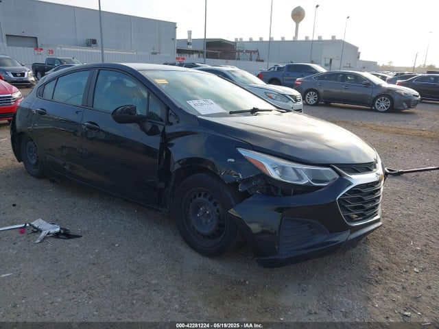 2019 3G1BC6SMXKS613072 main image