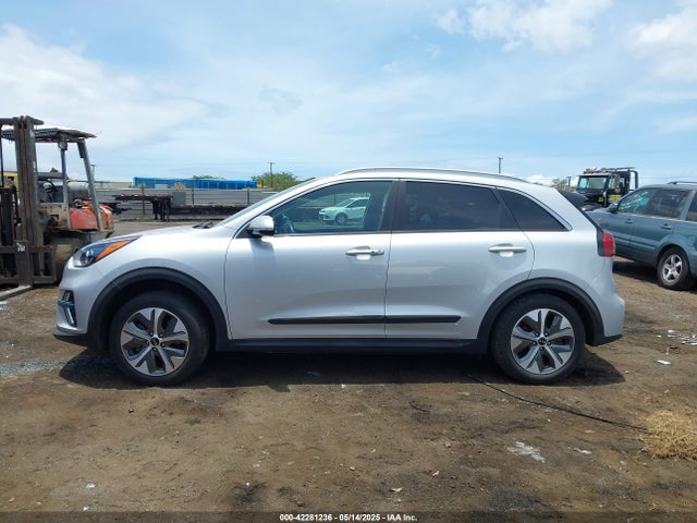 KNDCC3LG9L5076385 KIA 2020