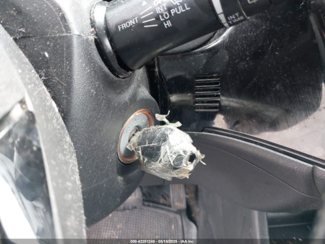 JA4AZ3A31GZ025252 Mitsubishi Outlander Es