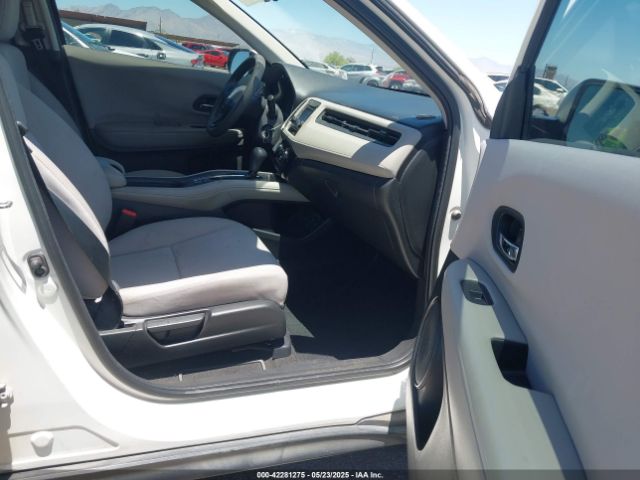 3CZRU5H33GM709269 Honda HR-V LX