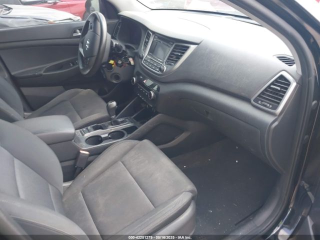 2017 HYUNDAI TUCSON KM8J33A41HU299397 Photo 4