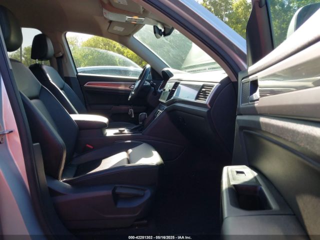 2019 VOLKSWAGEN ATLAS 1V2UR2CA2KC557449 Photo 4