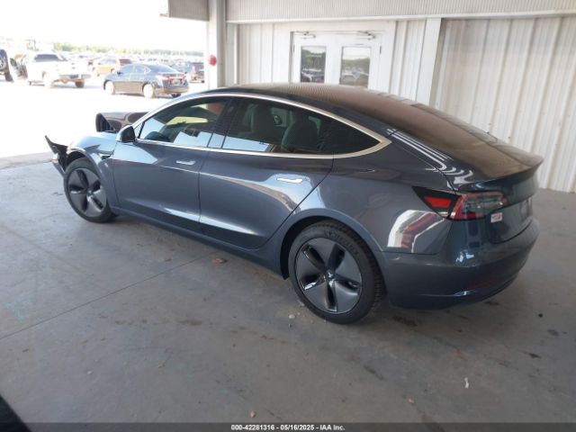2018 TESLA MODEL 3 5YJ3E1EB6JF134836 Photo 2