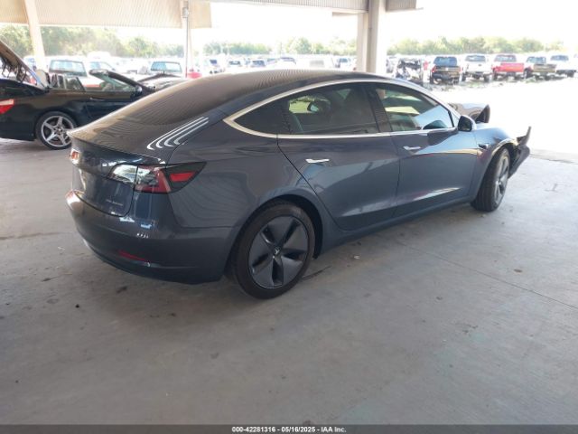 2018 TESLA MODEL 3 5YJ3E1EB6JF134836 Photo 3