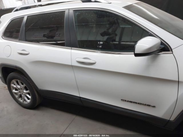 1C4PJLCB7GW342904 Jeep Cherokee Latitude