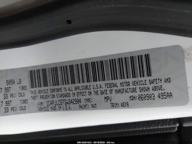 1C4PJLCB7GW342904 Jeep Cherokee Latitude