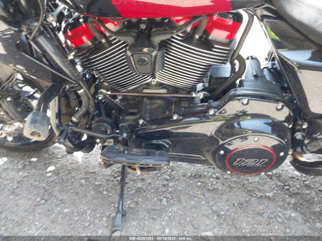 2025 HARLEY-DAVIDSON FLTRXSTSE 1HD1TL821SB951655 Photo 8