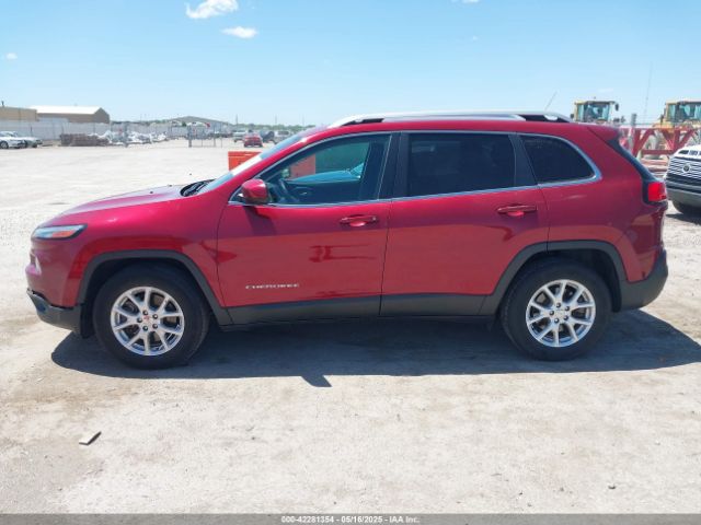 1C4PJMCB6FW714883 Jeep Cherokee Latitude